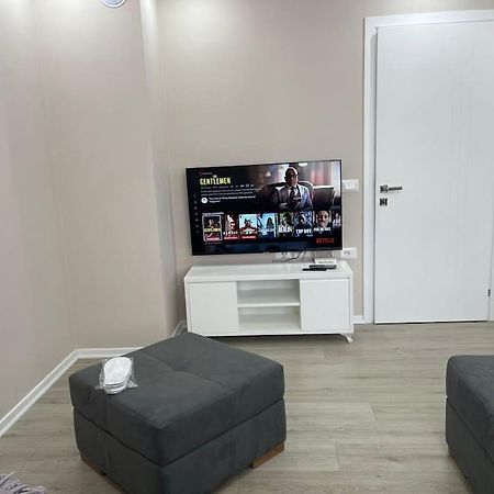 Melody Apartment In Korce Exterior foto